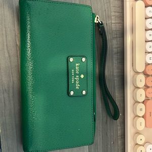 Lightly used Kate Spade zip wallet